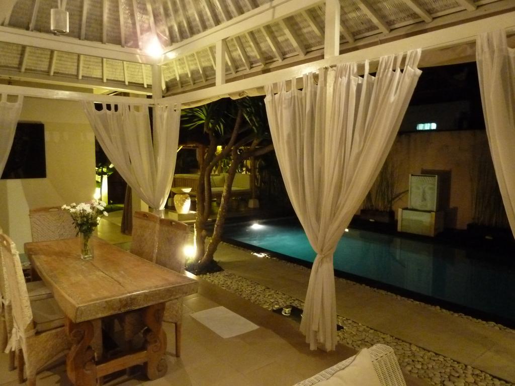 La Dolce Villa Seminyak  Exterior photo